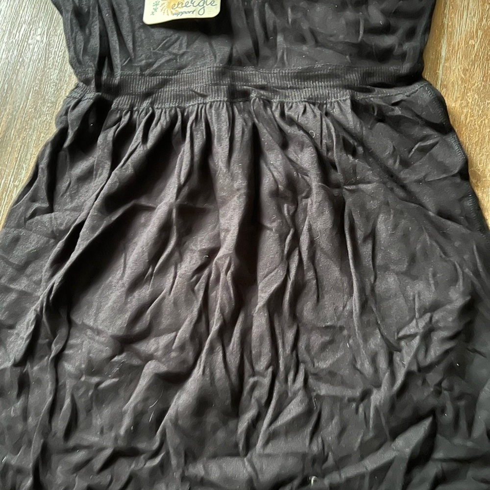 Energie cotton strapless top in Black. Brand new, tags attached. Size Medium. - Picture 3 of 3